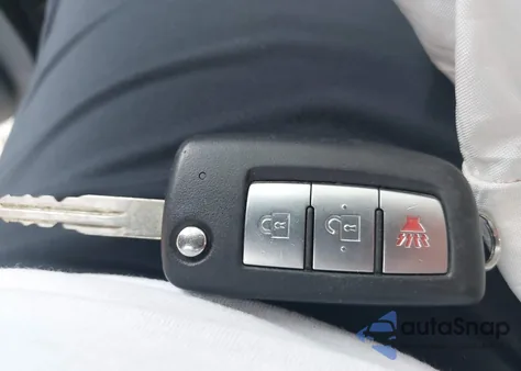 2018 Nissan Rogue S из США, поврежденный, VIN KNMAT2MV6JP556416